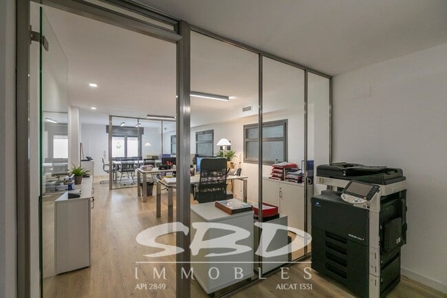 Más detalles de Edificio residencial​ en venta