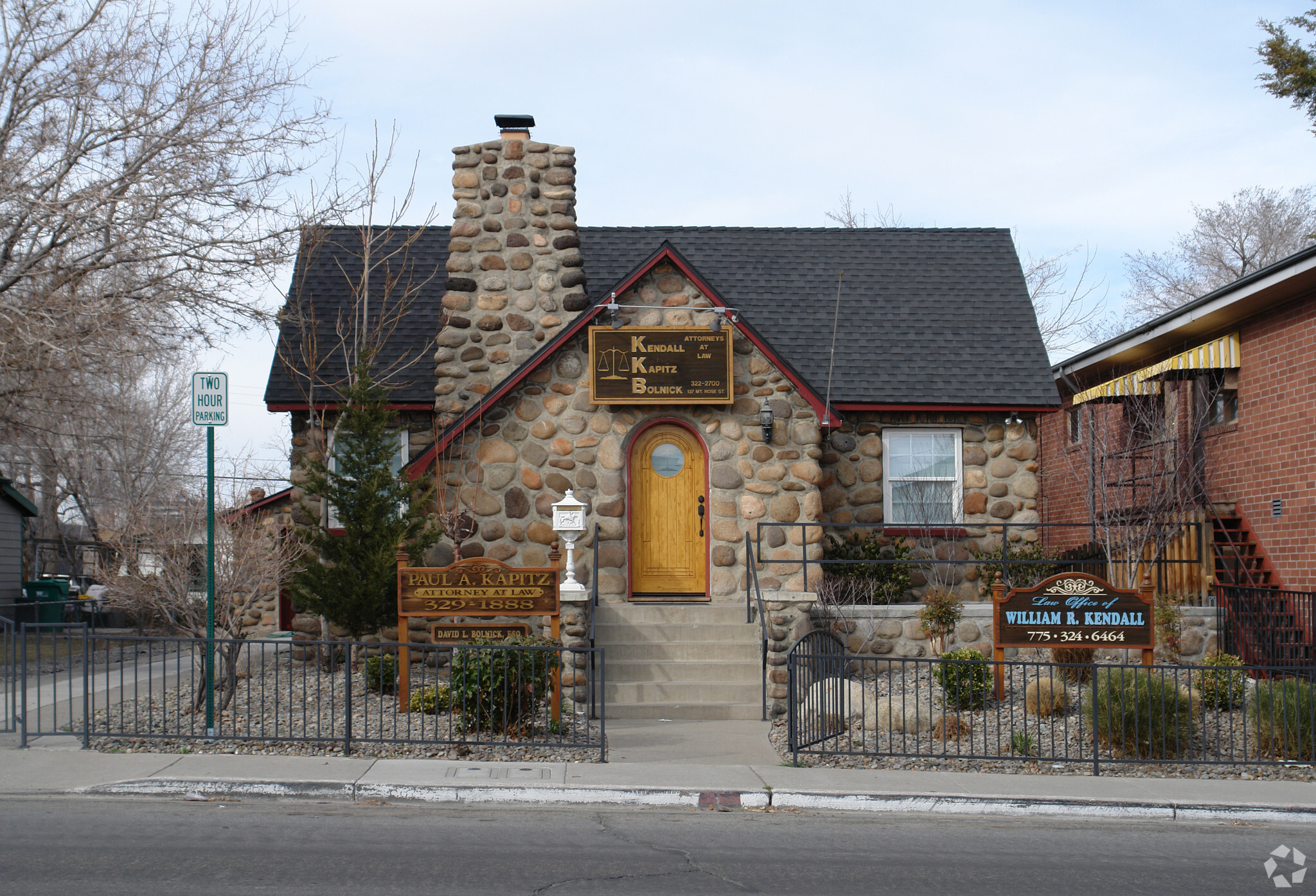 137 Mt Rose St, Reno, NV en alquiler Foto del edificio- Imagen 1 de 30