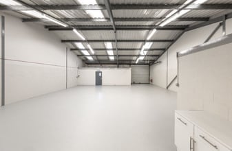 878 Plymouth Rd, Slough en alquiler Foto del interior- Imagen 2 de 2