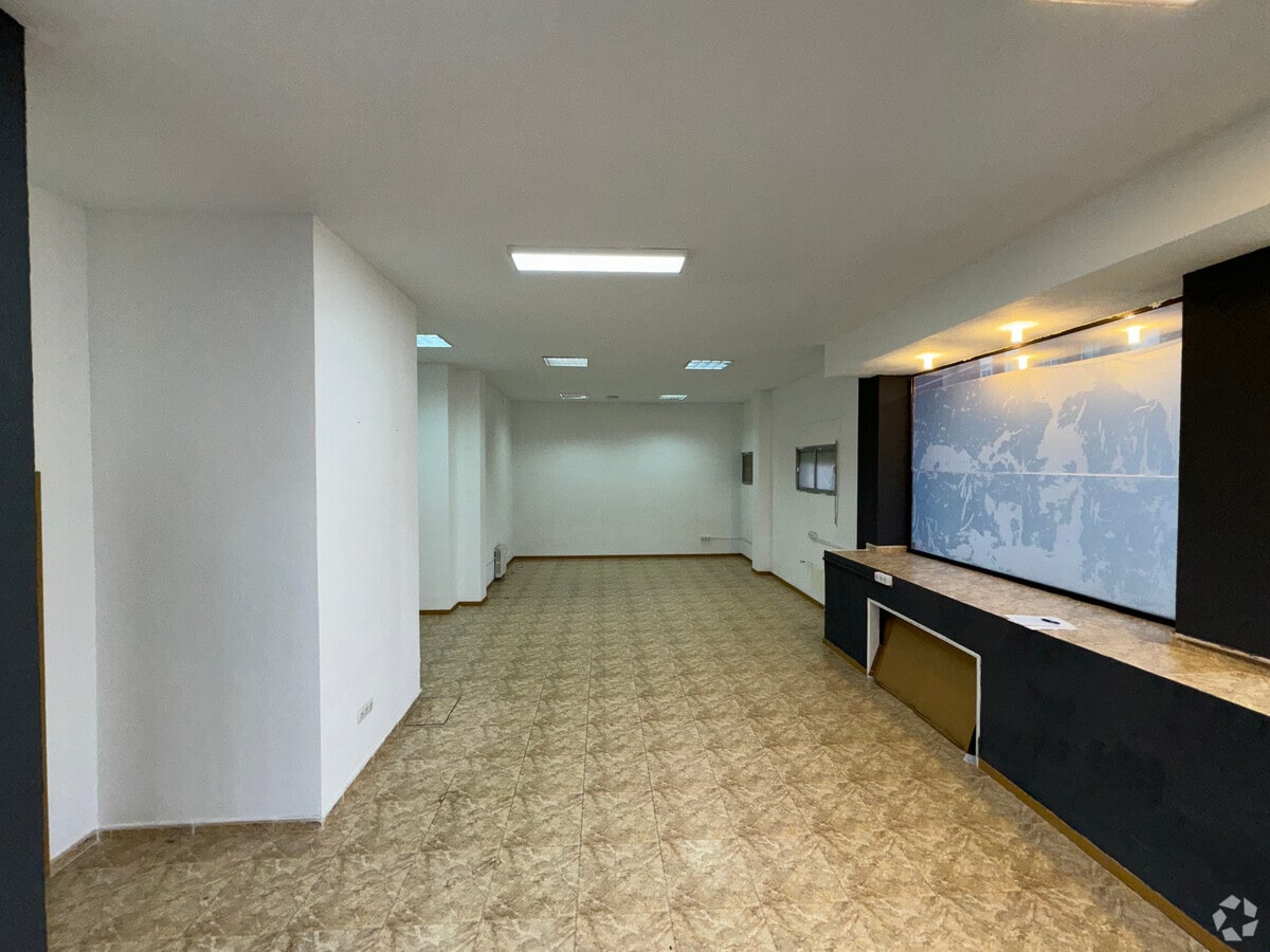 Valdemoro, MAD 28340 - Unidad Puerta B, Esc. 1 -  - Foto del interior - Image 2 of 6