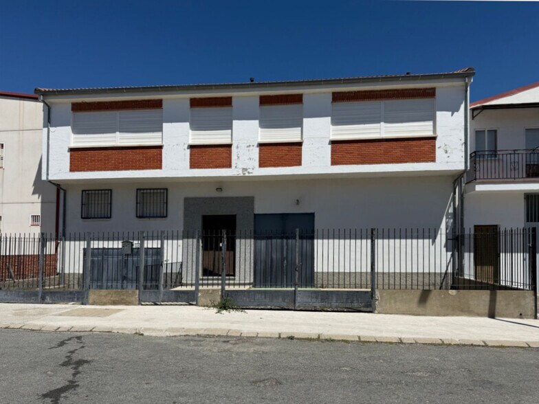 Calle Piedrahita, 9, El Barco de Ávila, Ávila en venta - Foto principal - Imagen 1 de 8