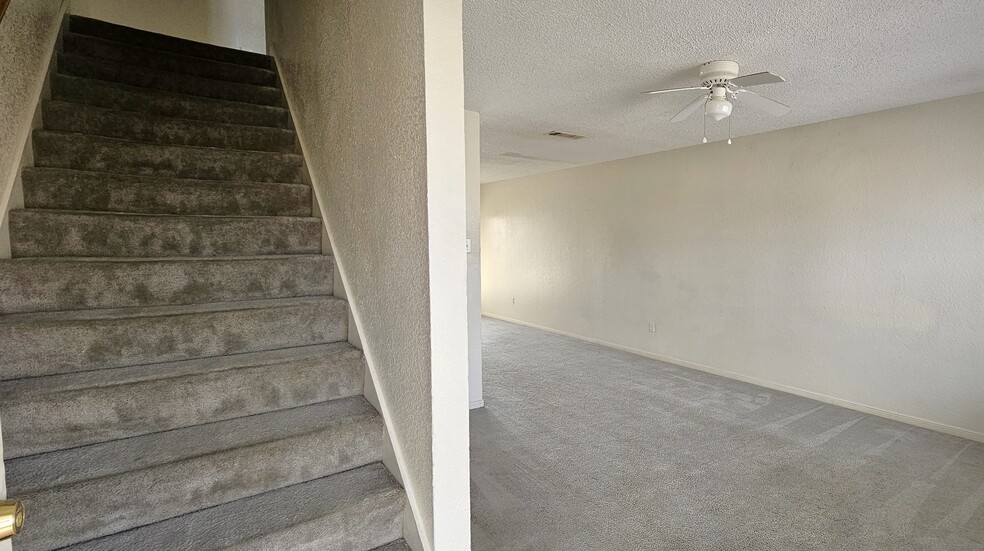 1307 Monroe Loop, Killeen, TX en venta - Foto del edificio - Imagen 3 de 16