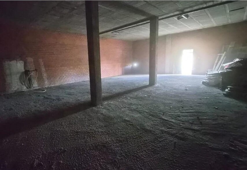 Local en Ponferrada, León en venta - Foto del interior - Imagen 2 de 7