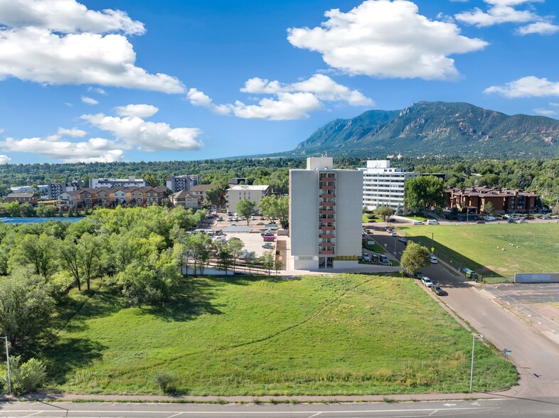 895 Arcturus Dr, Colorado Springs, CO en venta - Vista aérea - Imagen 2 de 13