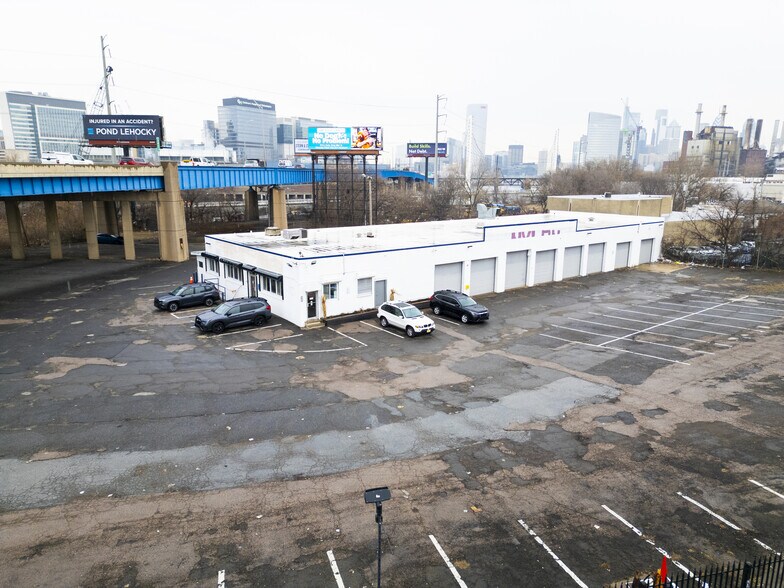 3111 Grays Ferry Ave, Philadelphia, PA en venta - Foto del edificio - Imagen 2 de 21