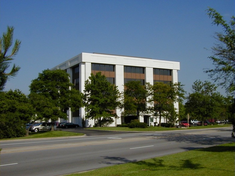 1000 Skokie Blvd, Wilmette, IL en alquiler - Foto del edificio - Imagen 1 de 2