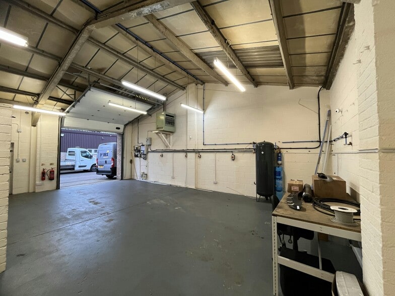 Bicester Rd, Aylesbury en venta - Foto del edificio - Imagen 3 de 16