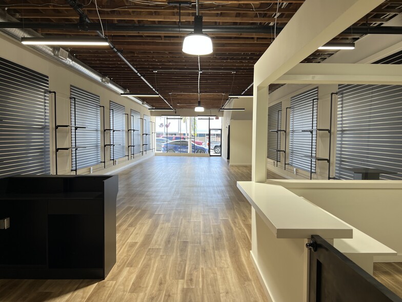 208-212 S La Brea Ave, Inglewood, CA en alquiler - Foto del interior - Imagen 1 de 25