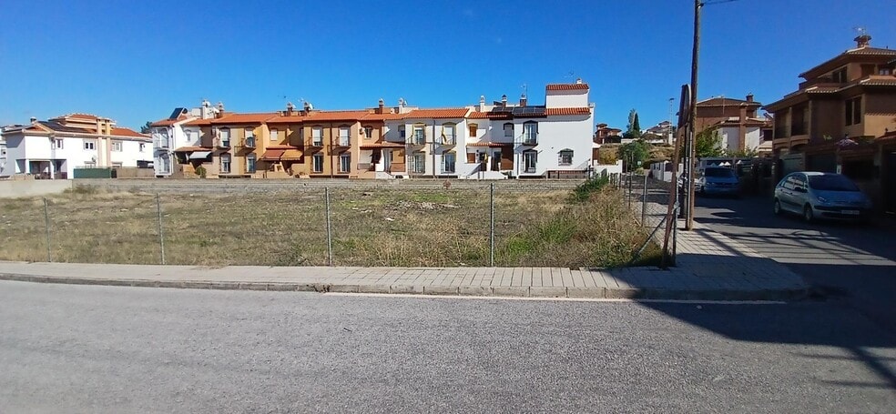 Chile, 1, Ogíjares, Granada en venta - Foto del edificio - Imagen 2 de 8