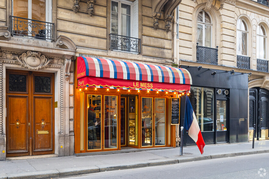 16 Rue Des Saussaies, Paris en alquiler - Foto del edificio - Imagen 2 de 5