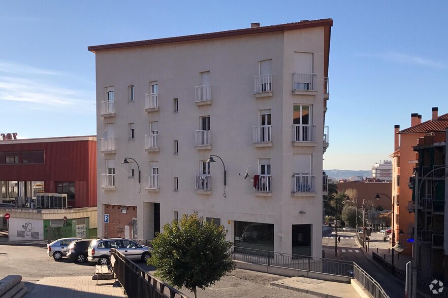 Calle Santa Teresa, 3, Arganda del Rey, Madrid en alquiler - Foto del edificio - Imagen 2 de 2