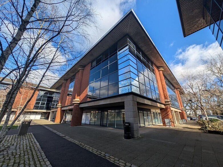 Parkway, Fareham en alquiler - Foto del edificio - Imagen 1 de 8