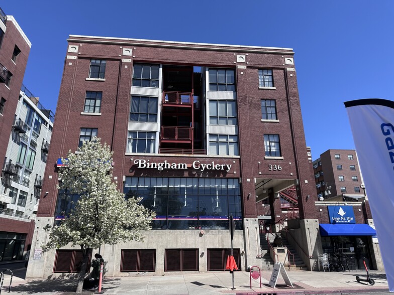 336 W Broadway, Salt Lake City, UT en alquiler - Foto del edificio - Imagen 2 de 6