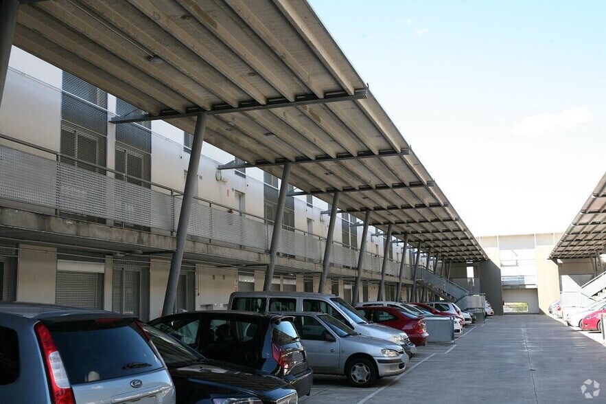 Oficina en Loeches, Madrid en venta - Foto del edificio - Imagen 3 de 6