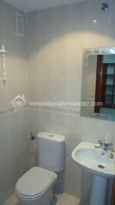 Oficina en Cáceres, Cáceres en alquiler - Foto del edificio - Imagen 2 de 5