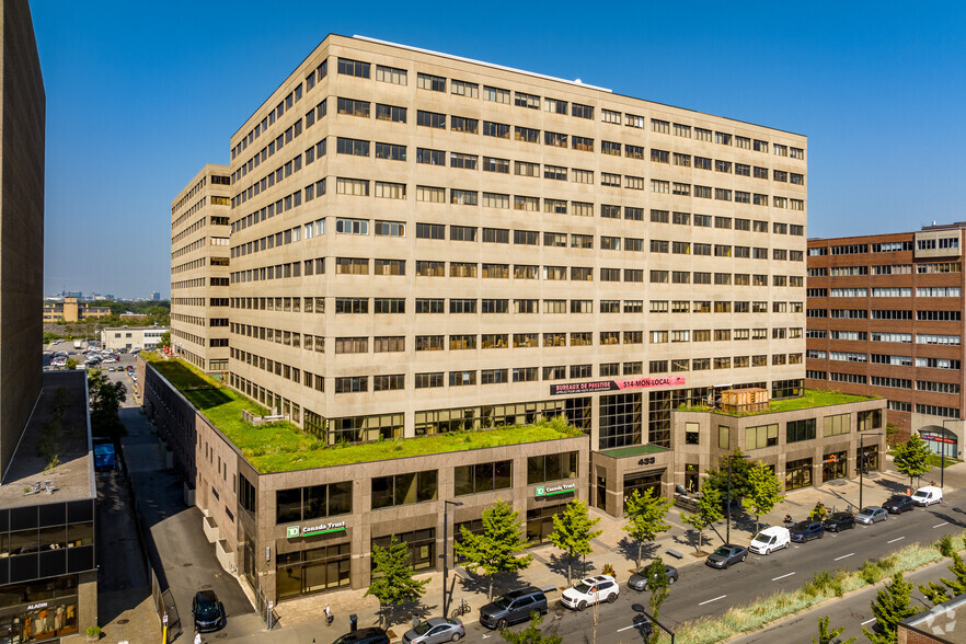 433 Rue Chabanel O, Montréal, QC en alquiler - Foto del edificio - Imagen 2 de 8