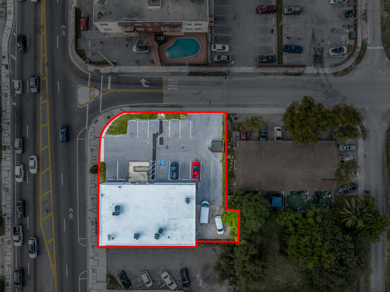 505 NE 125th St, North Miami, FL en venta - Foto del edificio - Imagen 3 de 11