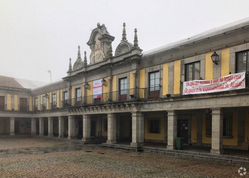 Plaza Mayor, 1, Brunete, Madrid en venta - Foto del edificio - Imagen 2 de 2