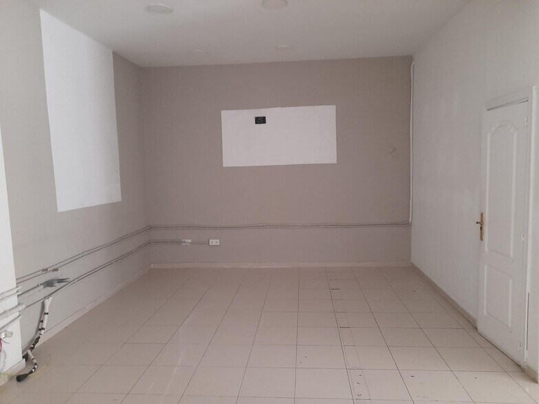 Local en Cáceres, Cáceres en alquiler - Foto del edificio - Imagen 2 de 7