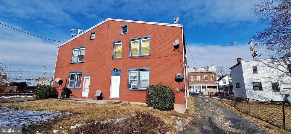 416 Canal Tfwy, Lebanon, PA en venta - Foto del edificio - Imagen 2 de 9