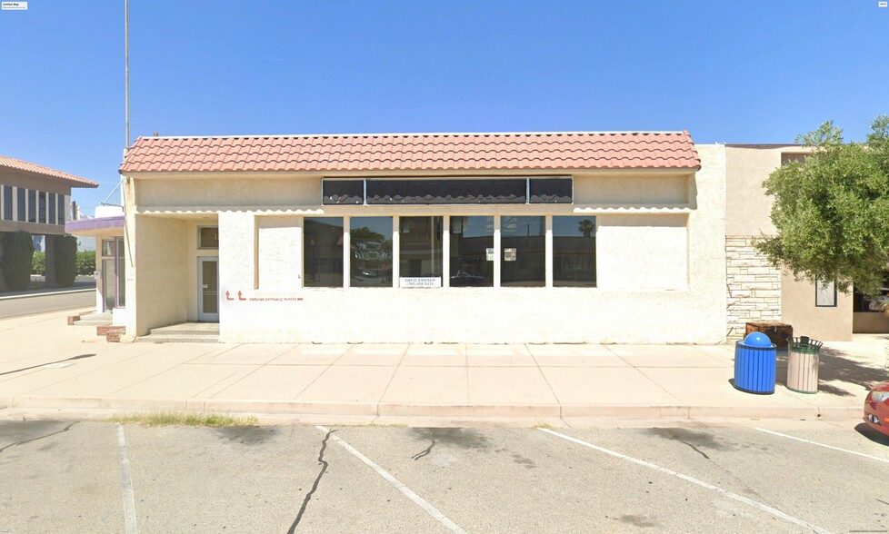 125 Balsam St, Ridgecrest, CA en venta - Foto del edificio - Imagen 2 de 3