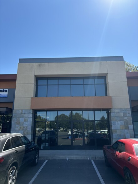 5968 Silver Creek Valley Rd, San Jose, CA en alquiler - Foto del edificio - Imagen 1 de 18