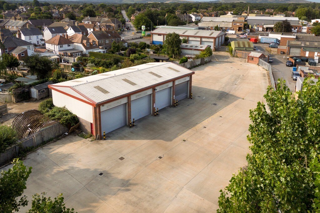 Building 2 South Rd, Hailsham en venta Vista aérea- Imagen 1 de 2