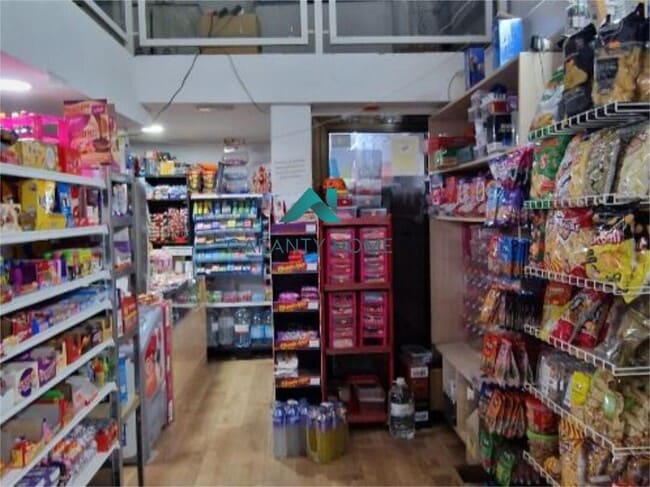 Más detalles de Local en alquiler