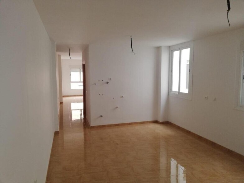 Oficina en El Ejido, Almería en venta - Foto del edificio - Imagen 3 de 11
