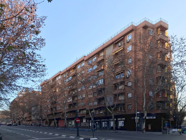 Más detalles de Edificio residencial​ en venta