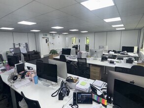 Bruntcliffe Way, Morley en alquiler Foto del interior- Imagen 1 de 7