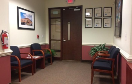 1508 Military Cutoff Rd, Wilmington, NC 28403 - Unidad 206 -  - Lobby - Image 1 of 5