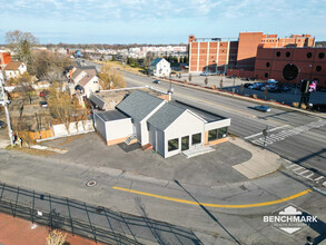 211 W Ridge Rd, Rochester, NY en venta Foto del edificio- Imagen 2 de 6