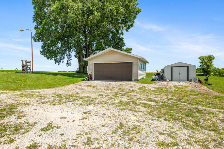 N2698 Highway 57, New Holstein, WI en venta - Foto del edificio - Imagen 3 de 35