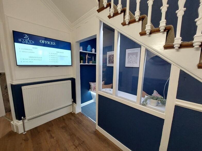 25 Barns St, Ayr en alquiler - Foto del edificio - Imagen 2 de 12