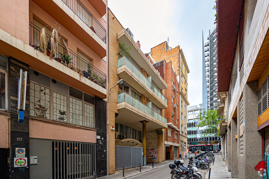 Carrer De Julián Romea, Barcelona, Barcelona en alquiler - Foto del edificio - Imagen 3 de 3