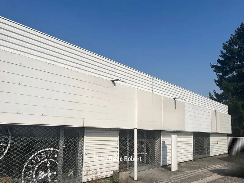 Flex en Voiron en alquiler Foto del edificio- Imagen 1 de 5