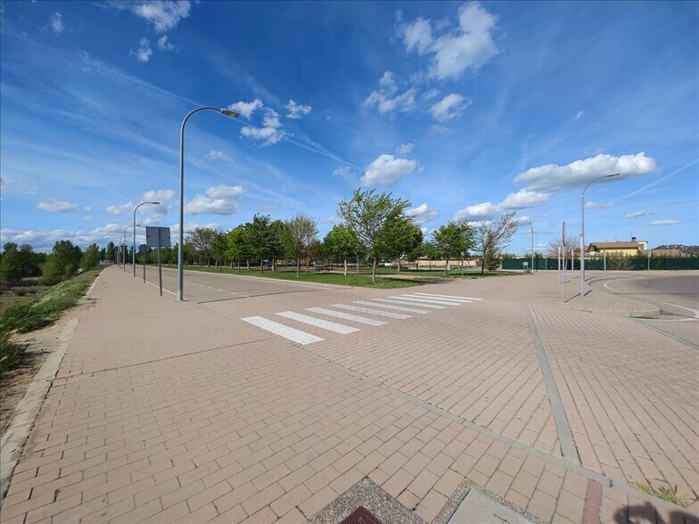 Terreno en Boecillo en venta - Foto del edificio - Imagen 3 de 8