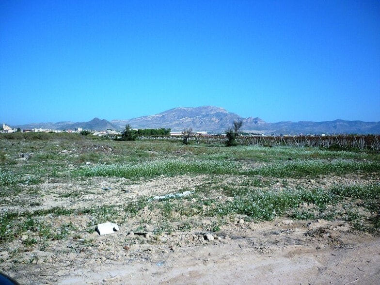 Terreno en Monforte del Cid, Alicante en venta - Vista aérea - Imagen 2 de 9
