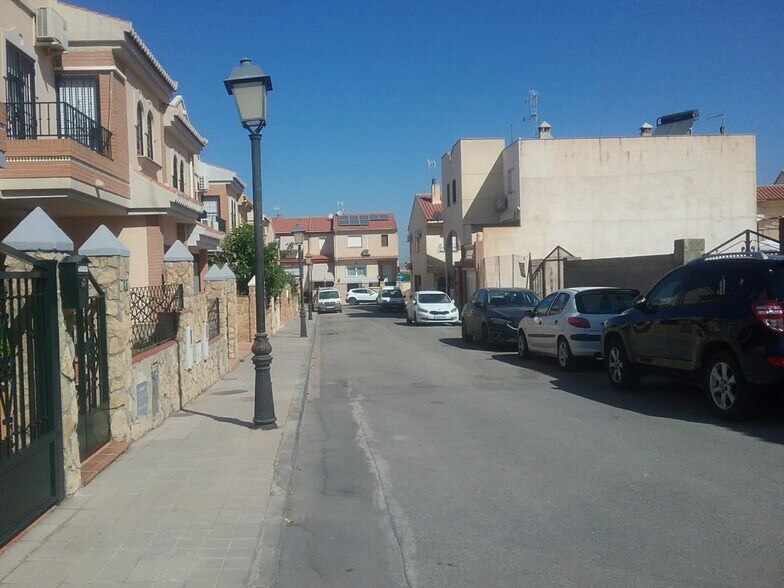 Terreno en Huétor Vega, Granada en venta - Foto del edificio - Imagen 2 de 8