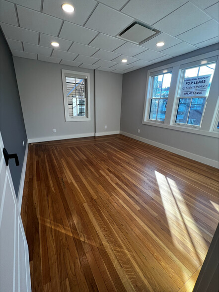 50 Main St, East Greenwich, RI en alquiler - Foto del interior - Imagen 3 de 11