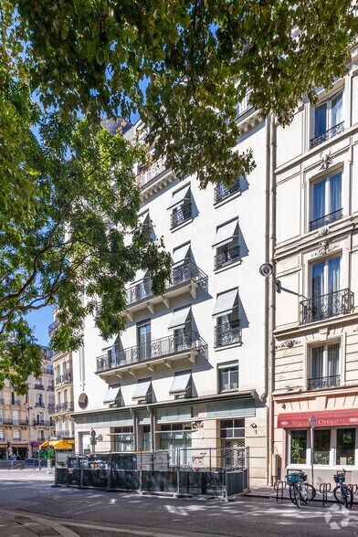 26 Rue De Montholon, Paris en alquiler - Foto del edificio - Imagen 3 de 3