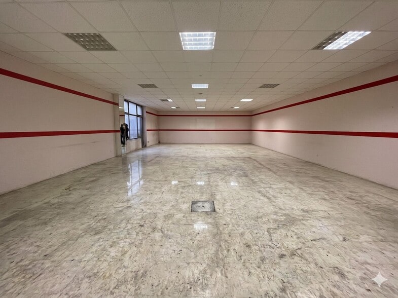 Virgen de los Desamparado, 4, Dos Hermanas, Sevilla en venta - Foto del edificio - Imagen 2 de 9
