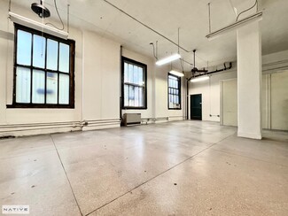 Más detalles para 51-55 Nassau Ave, Brooklyn, NY - Oficinas en alquiler