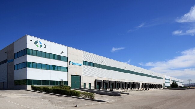 Más detalles de Calle Francisco Rabal, 1, Alcalá de Henares - Nave en alquiler