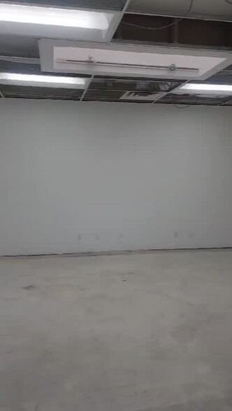 11326 Ventura Blvd, Studio City, CA en alquiler - Vídeo de anuncio comercial - Imagen 2 de 57