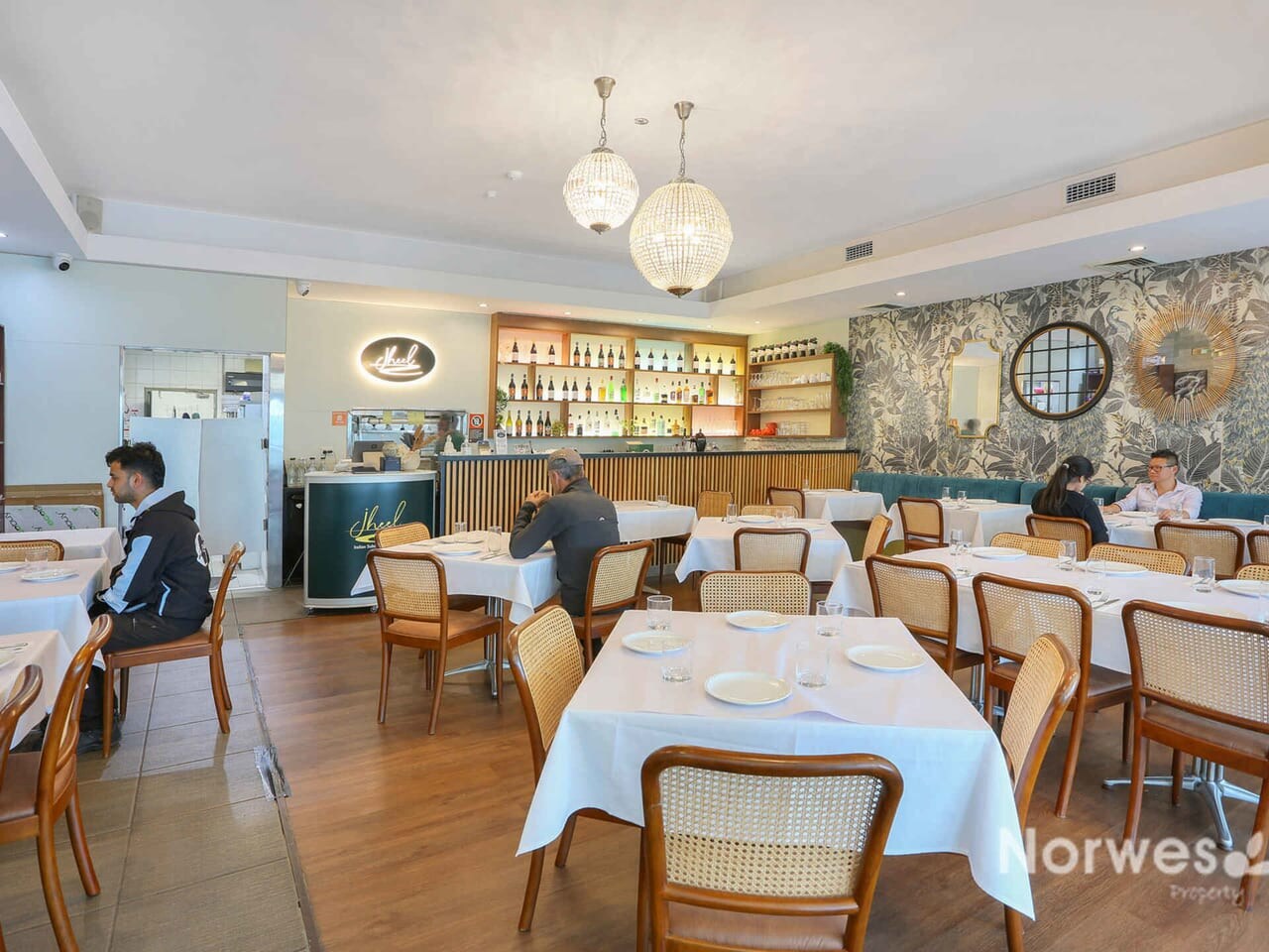 8 Century Cct, The Hills en venta Foto del interior- Imagen 1 de 5