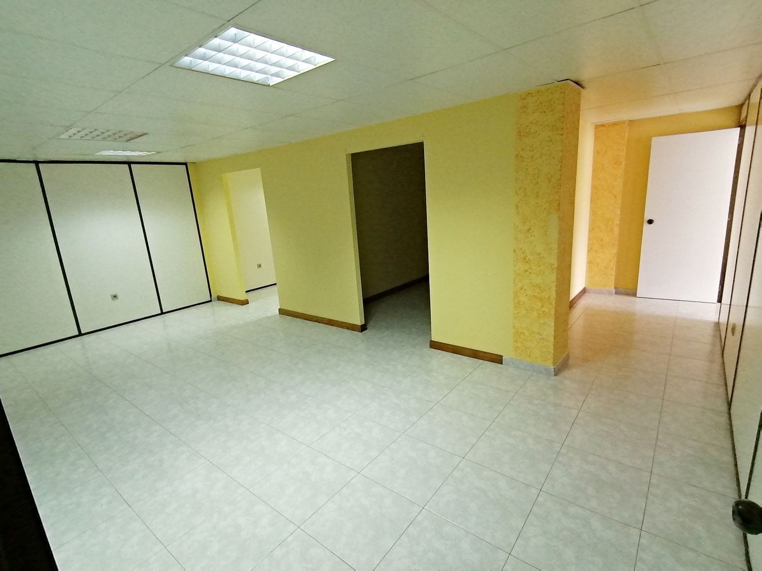 Local en Boiro en venta Foto del interior- Imagen 1 de 12
