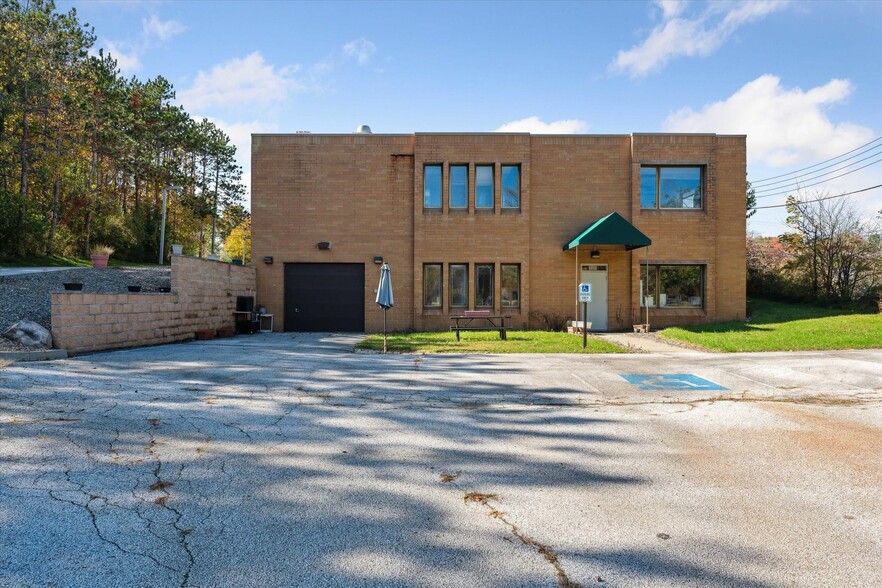 3333 Brecksville Rd, Richfield, OH en alquiler - Foto del edificio - Imagen 3 de 49