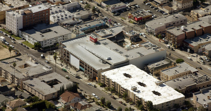 450 S Western Ave, Los Angeles, CA - VISTA AÉREA  vista de mapa